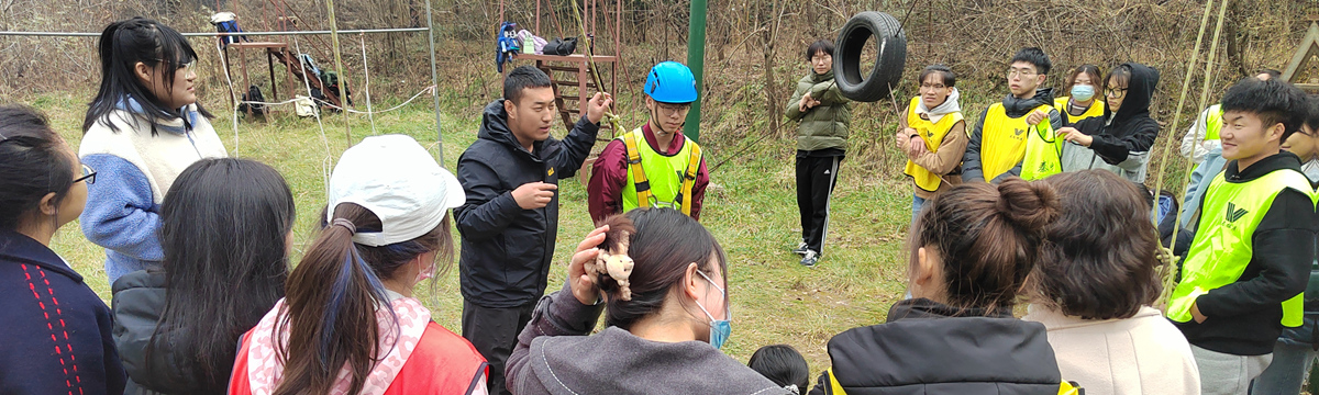 cableav
学生素质拓展活动顺利开展